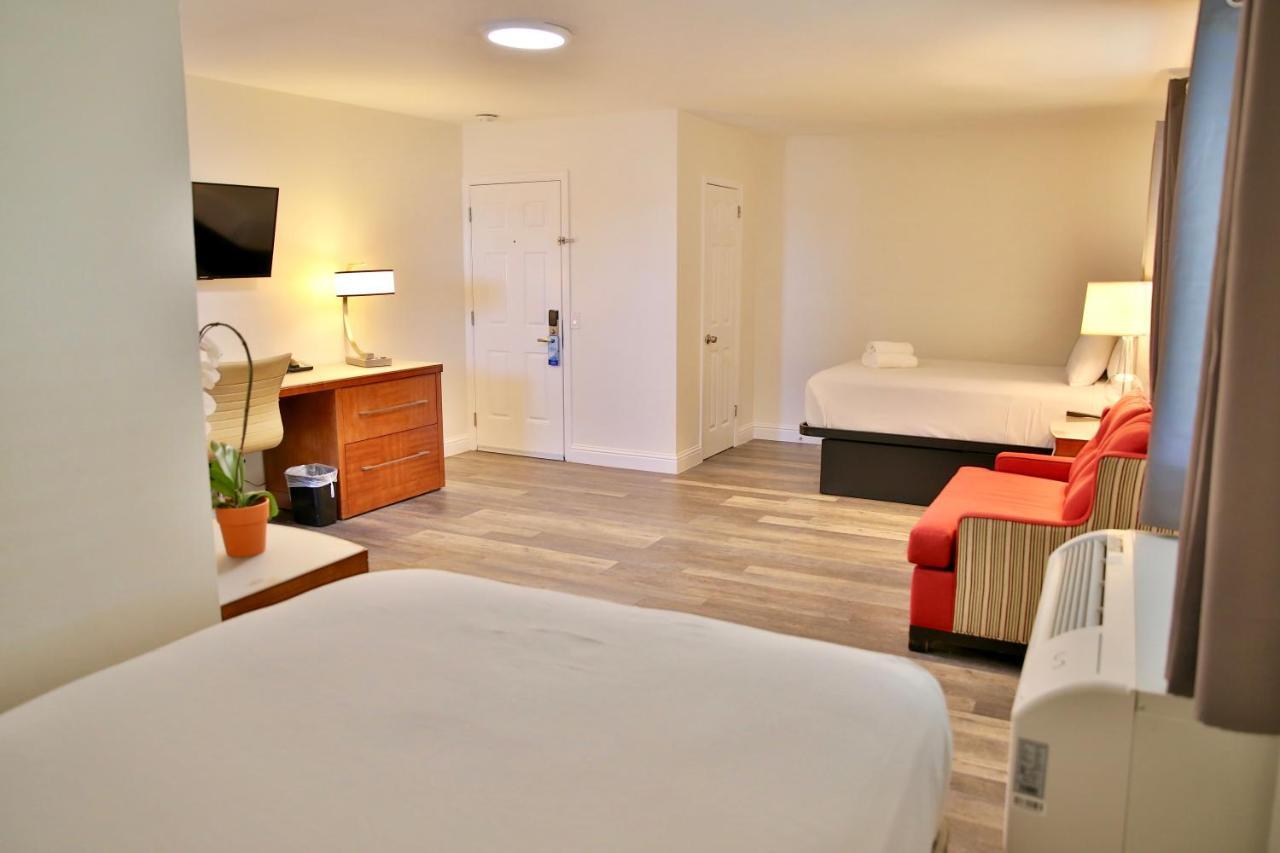 Travelodge By Wyndham Crescent City Exteriör bild